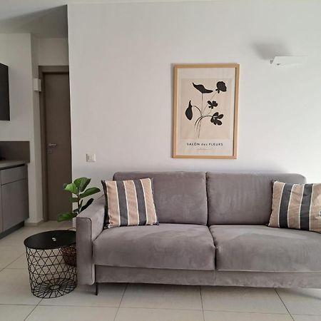 Urban Residence By Quokka 360 - Modern Apartments In ลูกาโน ภายนอก รูปภาพ