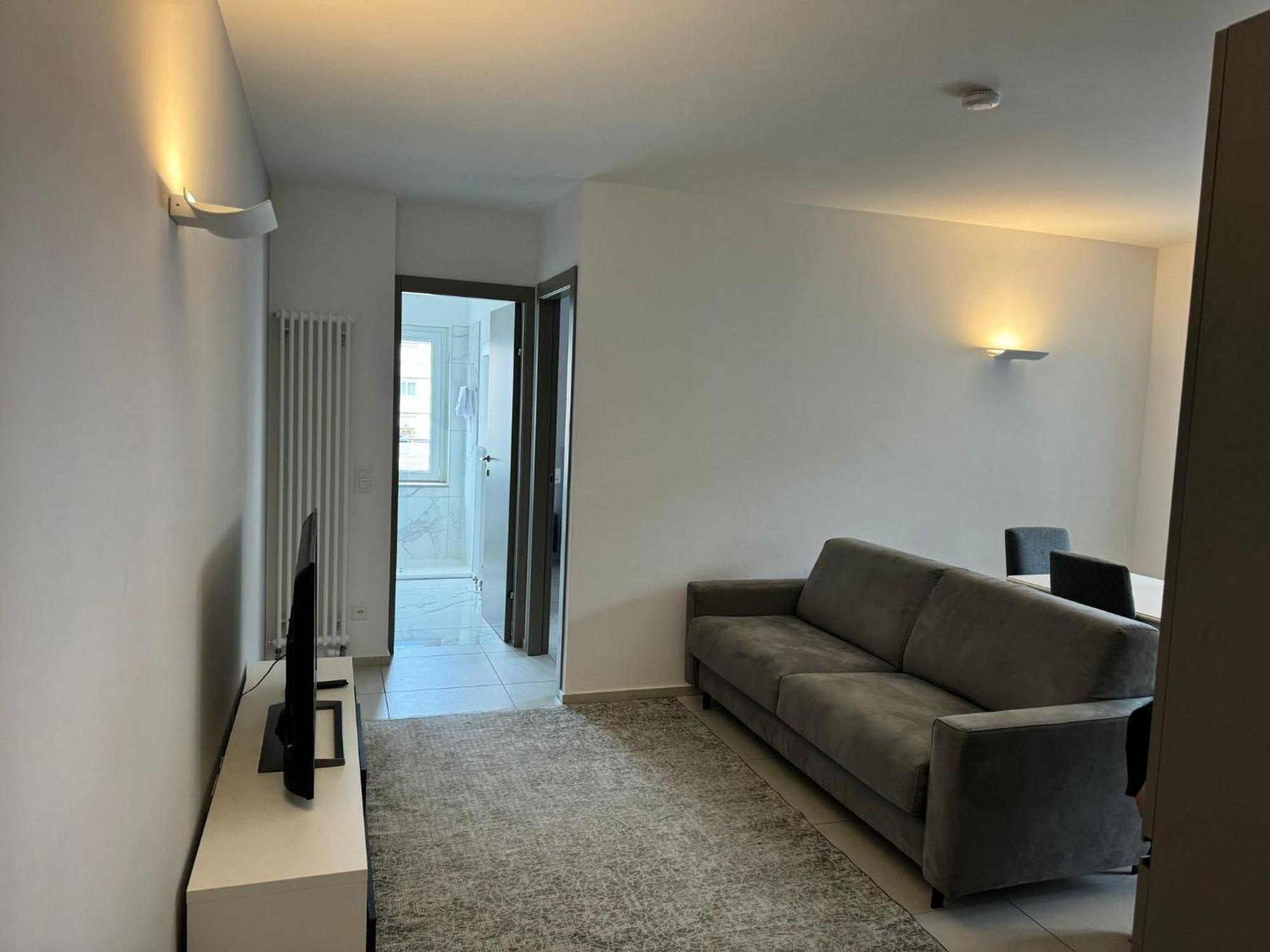 Urban Residence By Quokka 360 - Modern Apartments In ลูกาโน ภายนอก รูปภาพ