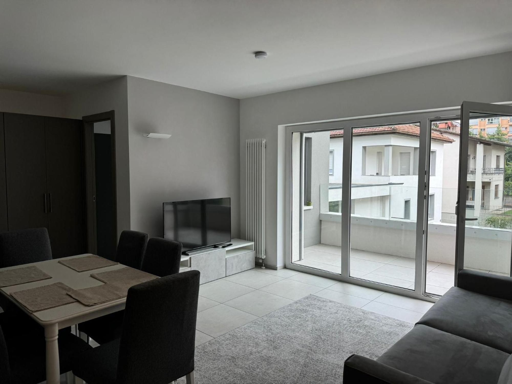 Urban Residence By Quokka 360 - Modern Apartments In ลูกาโน ภายนอก รูปภาพ