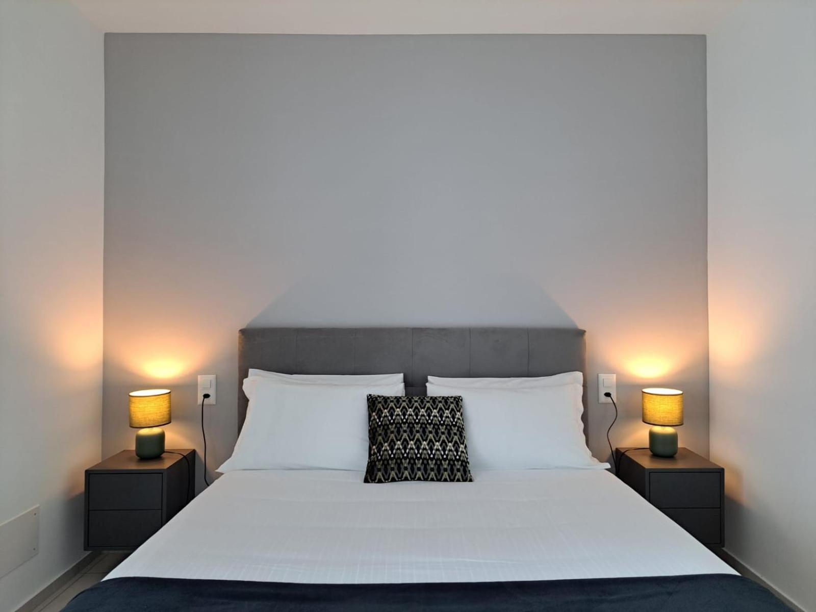 Urban Residence By Quokka 360 - Modern Apartments In ลูกาโน ภายนอก รูปภาพ