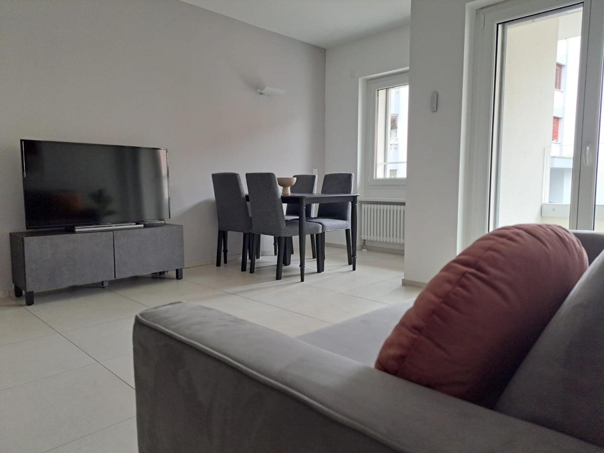 Urban Residence By Quokka 360 - Modern Apartments In ลูกาโน ภายนอก รูปภาพ