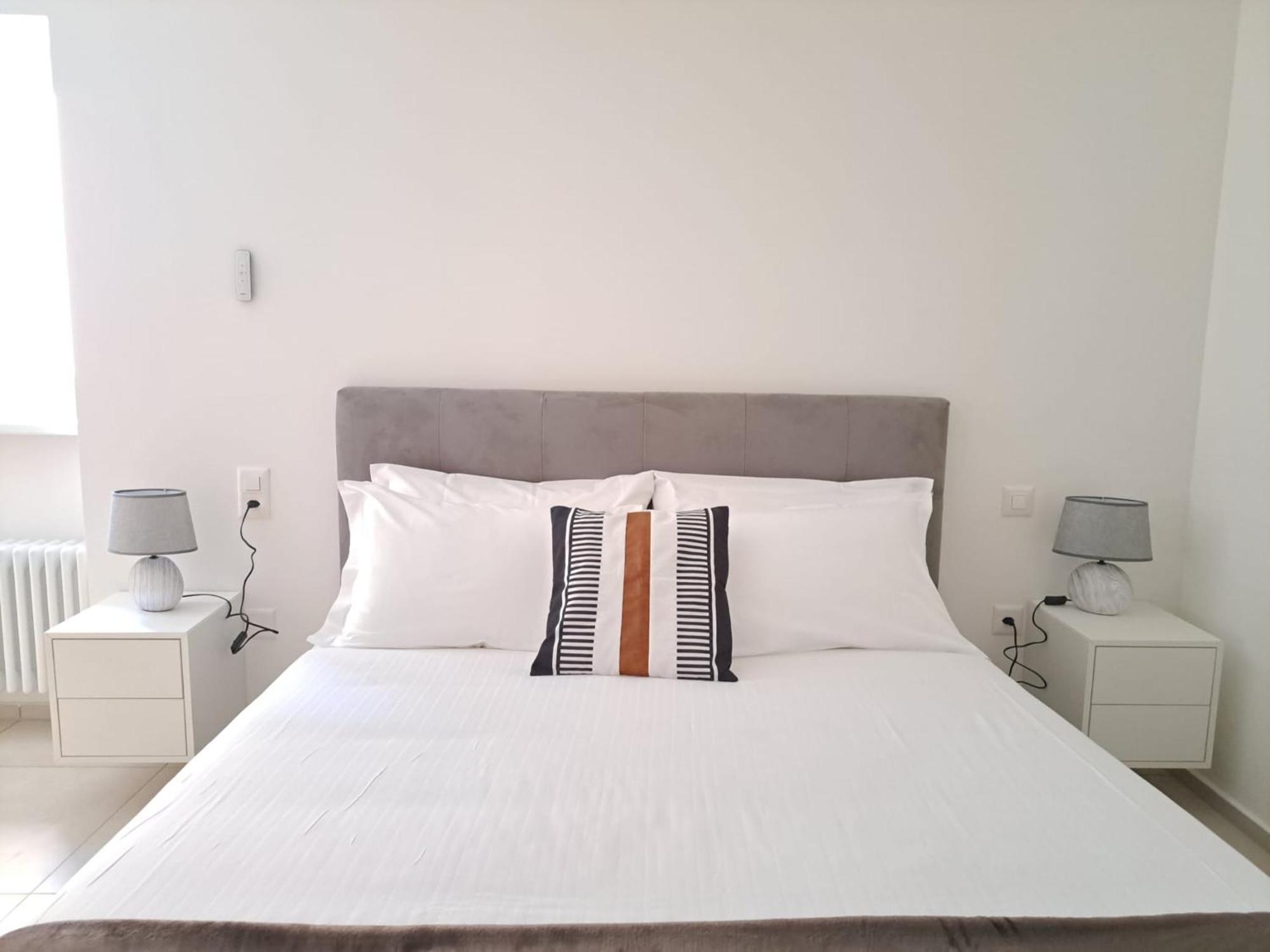 Urban Residence By Quokka 360 - Modern Apartments In ลูกาโน ภายนอก รูปภาพ