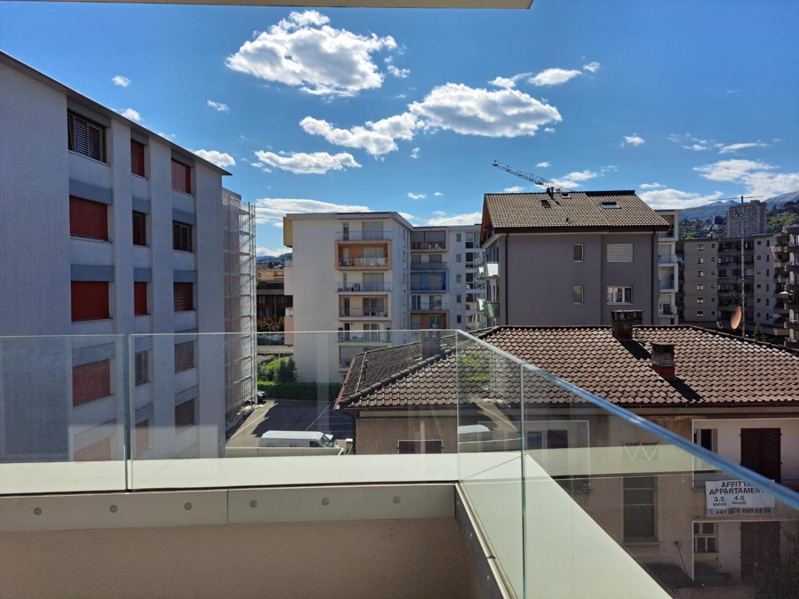 Urban Residence By Quokka 360 - Modern Apartments In ลูกาโน ภายนอก รูปภาพ