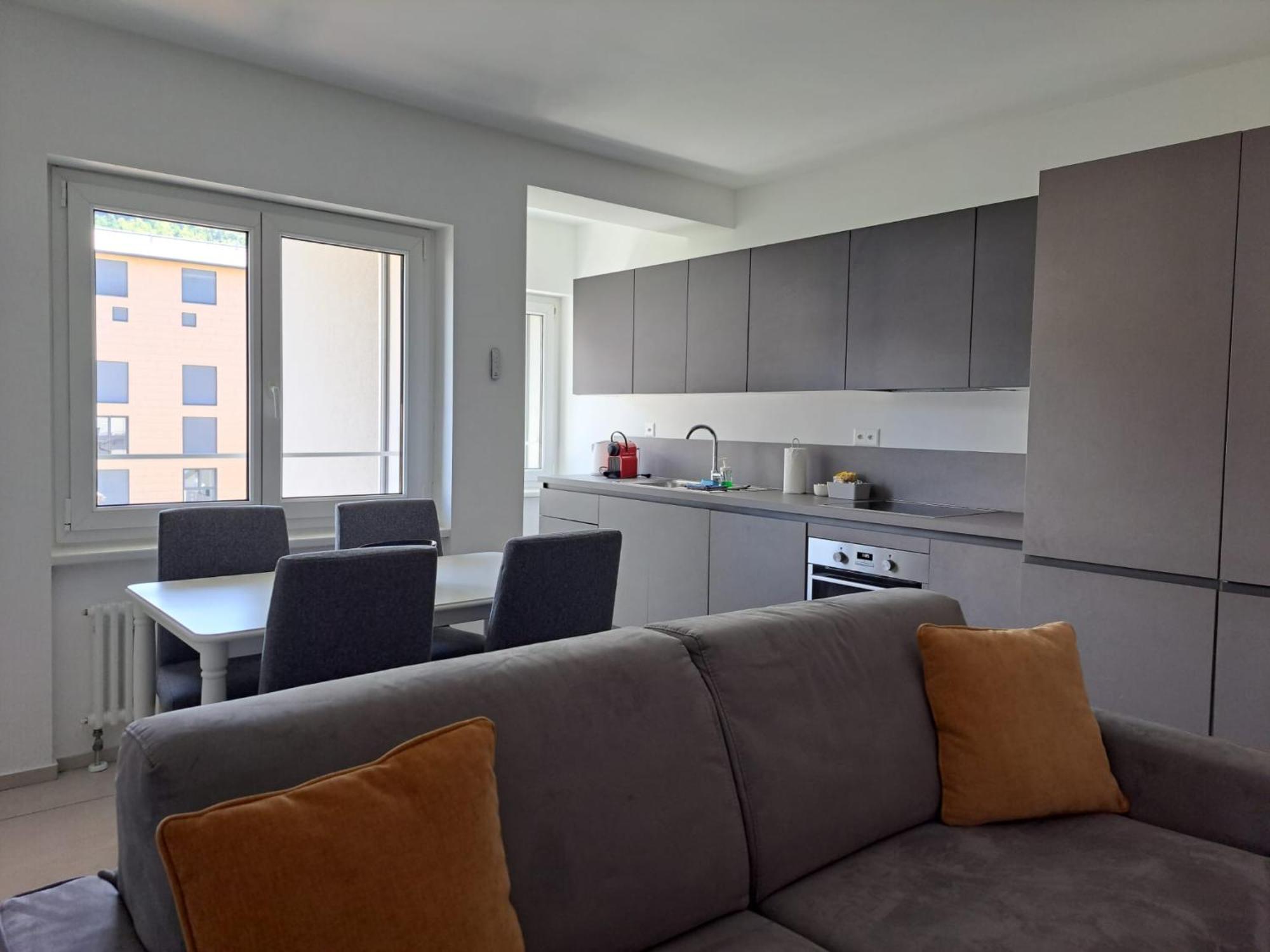 Urban Residence By Quokka 360 - Modern Apartments In ลูกาโน ภายนอก รูปภาพ